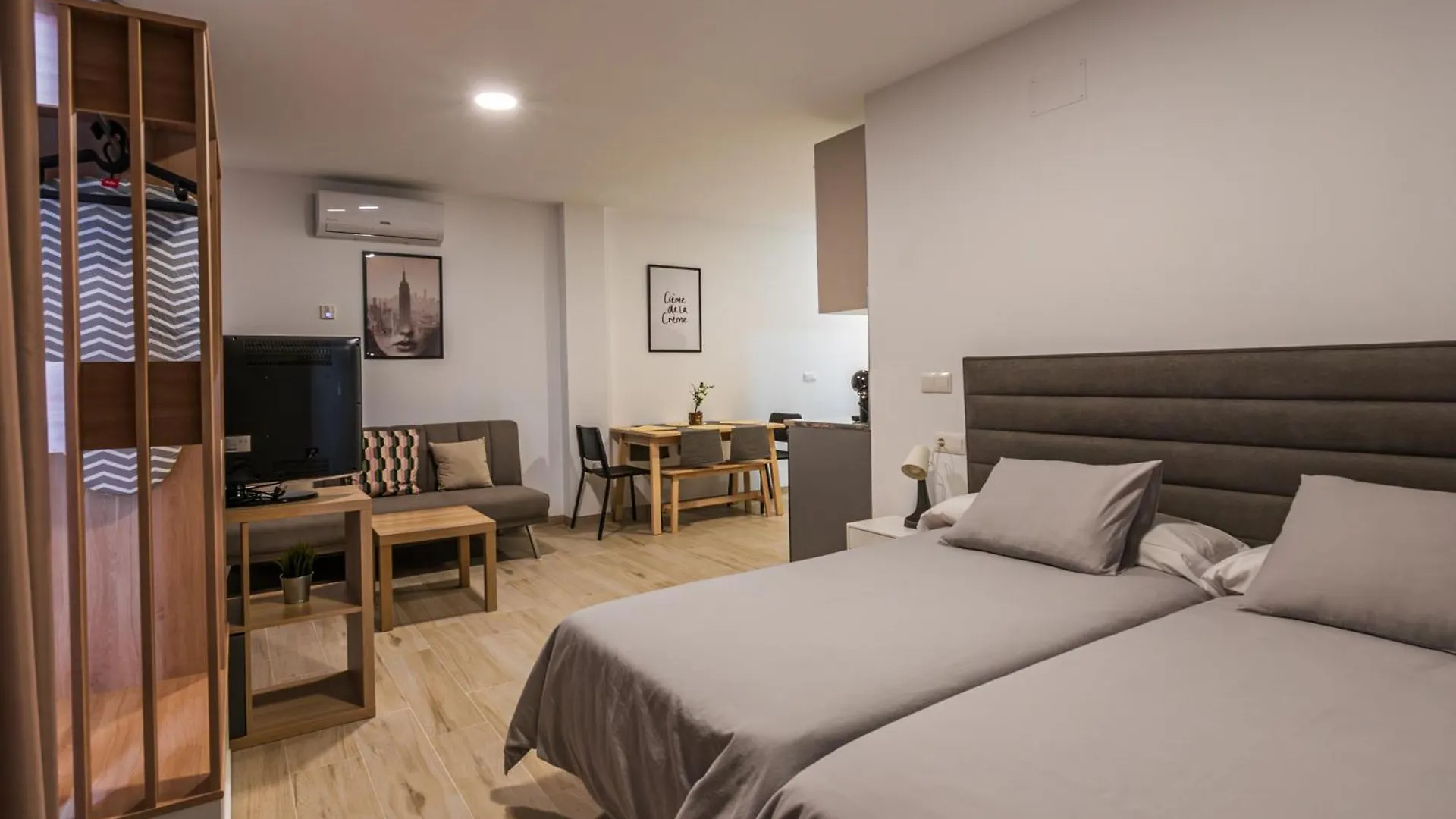 Apartamentos Turisticos Jose Cruz Nerja